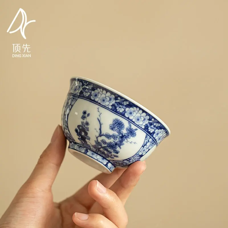 Vintage-style Chinese blue-and-white ceramic "Master's Cup" (large capacity) for Gongfu tea.